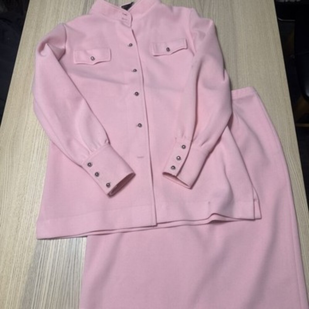 Vintage Collegian of California Wool Blend Pink Leisure SuitSkirt Set, 70s Retro